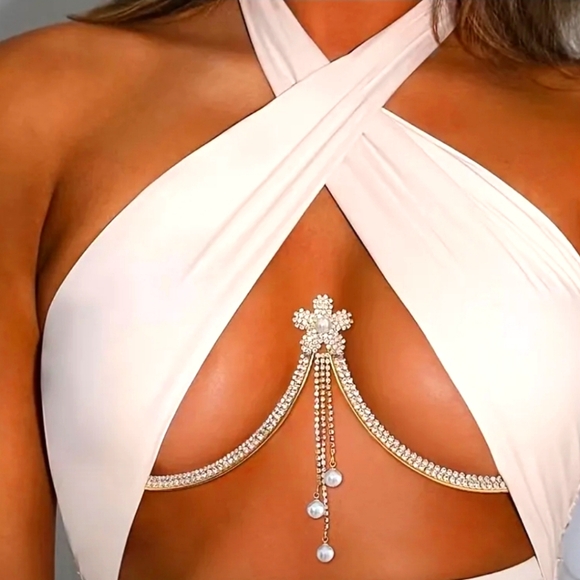 Source Unknown Jewelry - Rhinestone Chain Bra Body Jewelry Chest Chain Metal Round Charm Trendy Sexy-NEW
